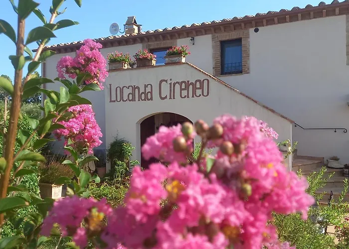 Cireneo Nocleg ze śniadaniem 3*